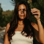 Natalie Anna | Embodiment Coach